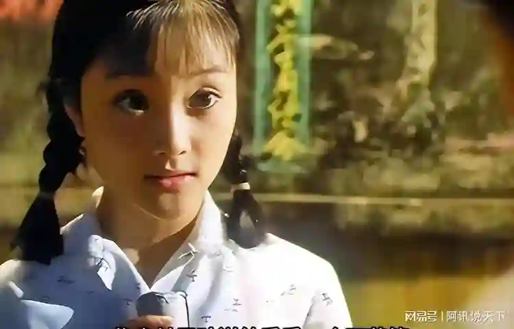 离婚六年后，贾乃亮和李小璐首次甜蜜游玩，或将为孩子重新复合