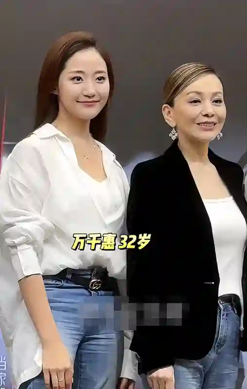 王琳新综艺，倪萍嘴歪眼斜，谢娜满脸凹坑好土，被再婚的董璇抢镜
