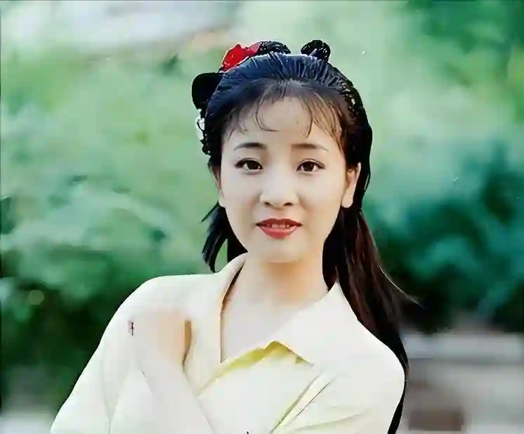国家一级演员分居15年不离婚，轮椅丈夫默默承受，儿子也成演员