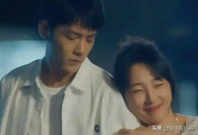 离婚后陈妍希彻底放飞自我，42岁还在演少女，和小20岁男主拍吻戏