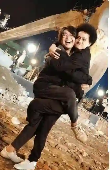 大鹏留言已故好友赵英俊：给你在新片首映礼上留座了