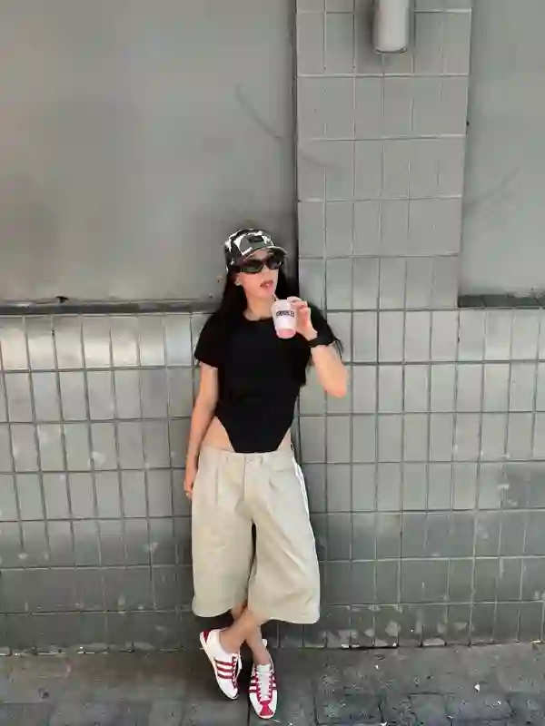 《RM》狗哥47岁热恋实录，晒娇妻露腰装引爆韩网热议！