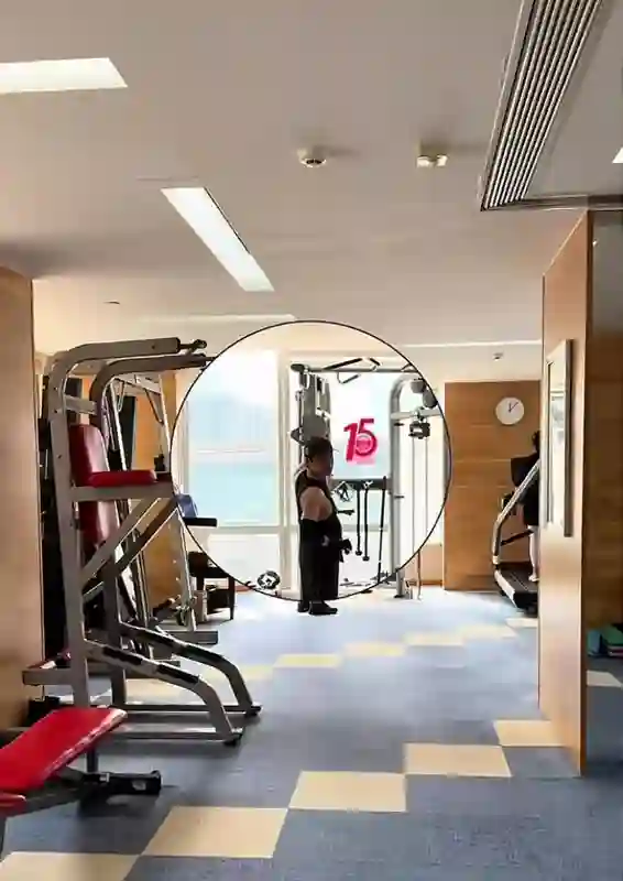 吴佳妮披露马景涛晕倒原因：谈新女友后健康每况愈下，拒见子女
