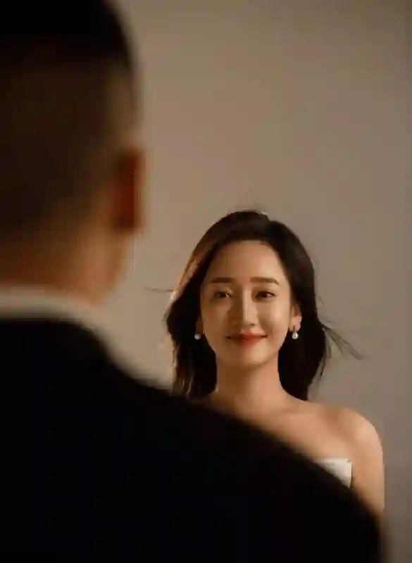 董晴：一路有贵人相助，遇真爱嫁了星二代，37岁凭《以法之名》爆红