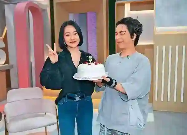小S终于下定决心！为复出造势，怕节目黄了，打算提前回归