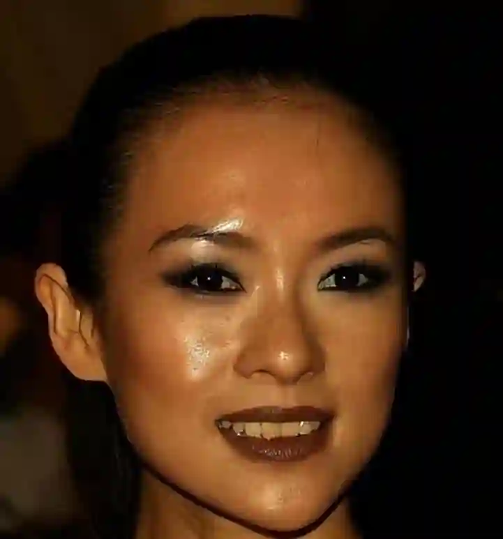 无滤镜下，王琳腊肉脸忍了、戚薇机器脸忍了、萧亚轩老鹰脸没忍住