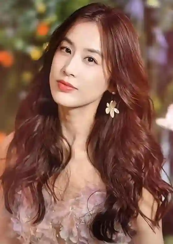 杨子透露黄圣依现状，私下基本没联系，想复婚 愿意为黄圣依做饭