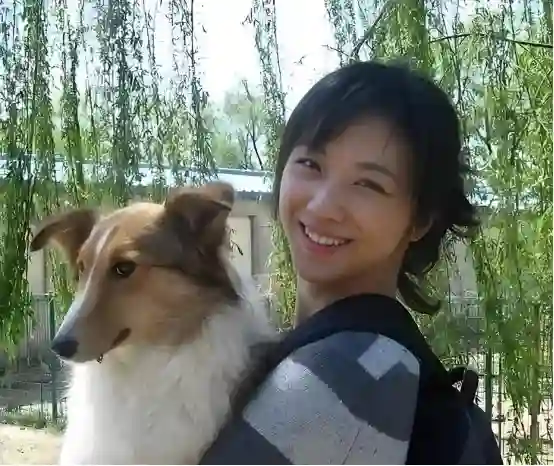 “一脱成名”后消失，45岁在韩国种菜养鸡的汤唯，终于得到了安稳