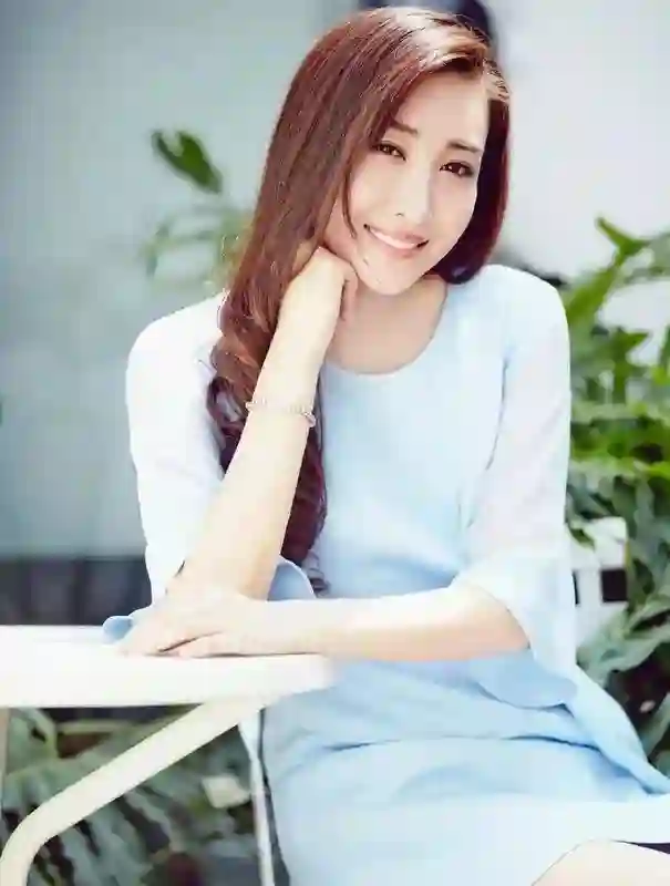 王一博于适背后的女大佬，电影圈最会赚钱的制片人陈祉希