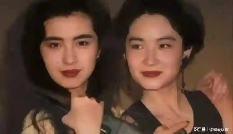 王祖贤亮相国际灸法大会，面相发福还有皱纹，怎么老成这样了？