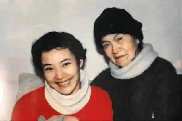 毕业即出道！陈冲宣布小女儿进军演艺界，网友：就在美国演别回国