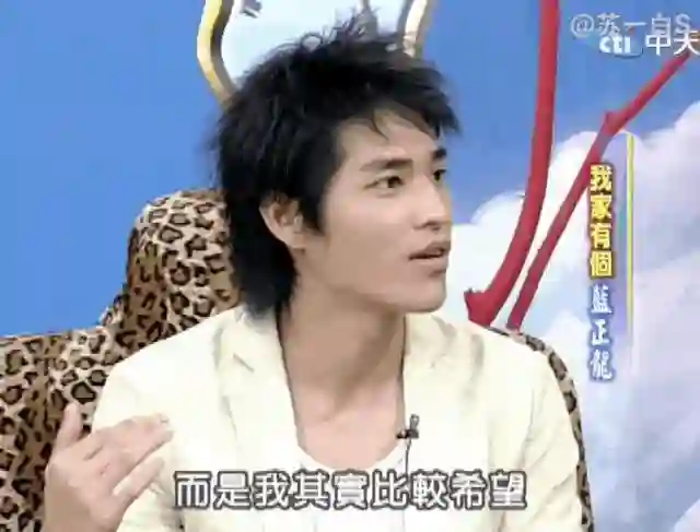 都把老婆逼得净身出户了，还拿复合炒作？！