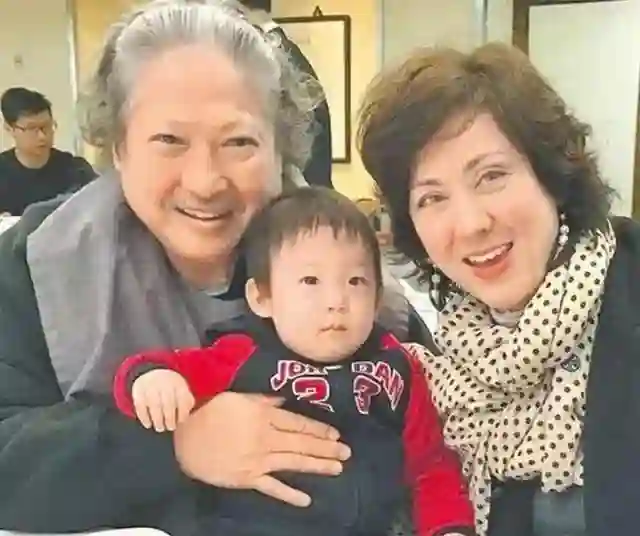 刺激！洪金宝儿媳被曝出轨一拖三？曝夫妻双双出轨洪金宝不准离
