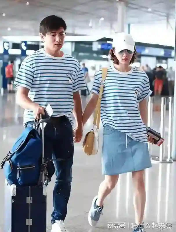 离婚风波后罕见同框!刘诗诗吴奇隆带儿子出行,全程无交流似陌生人