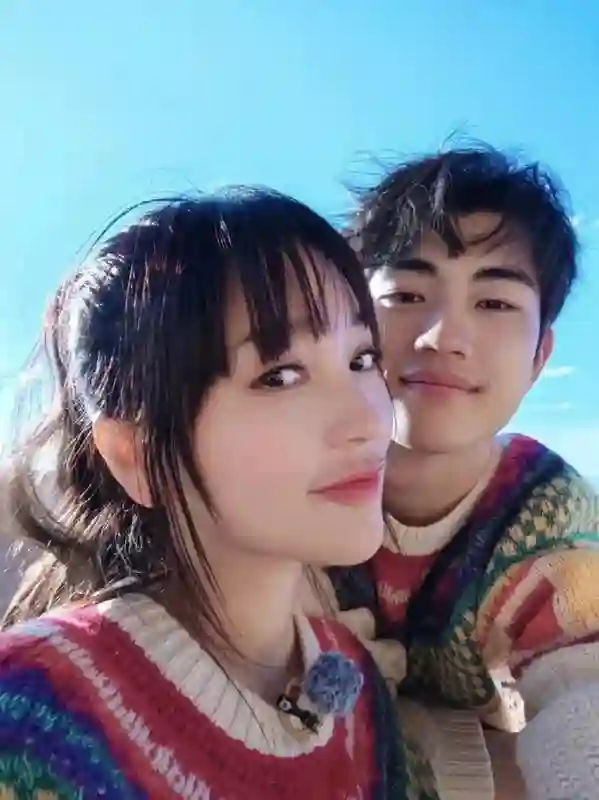 42岁金莎现身江西，和小男友孙丞潇约会，打扮朴素，不像中年妇女