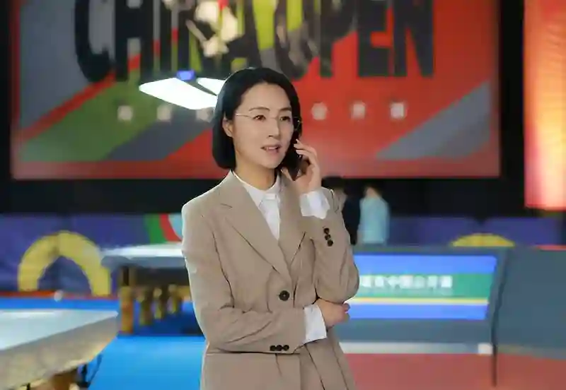 她掌掴陈宝国，艳压章子怡，姜文“一脱成名”，52岁至今未婚