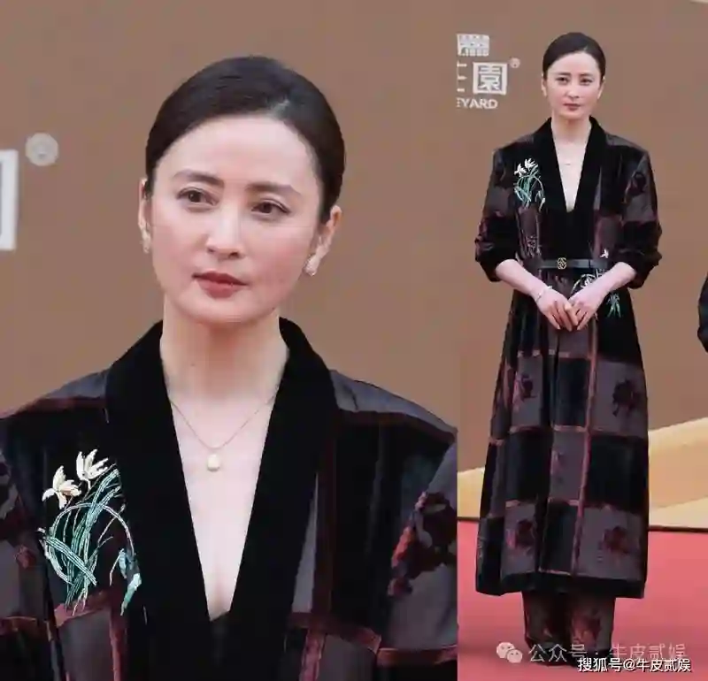 妈呀，华表奖红毯女星生图太真实，一个个像是吃了防腐剂似的