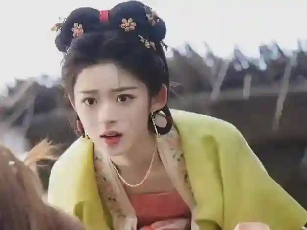 小明星一副耳环，扯出“雅安震后重建”，受害人直言自家掏了30万