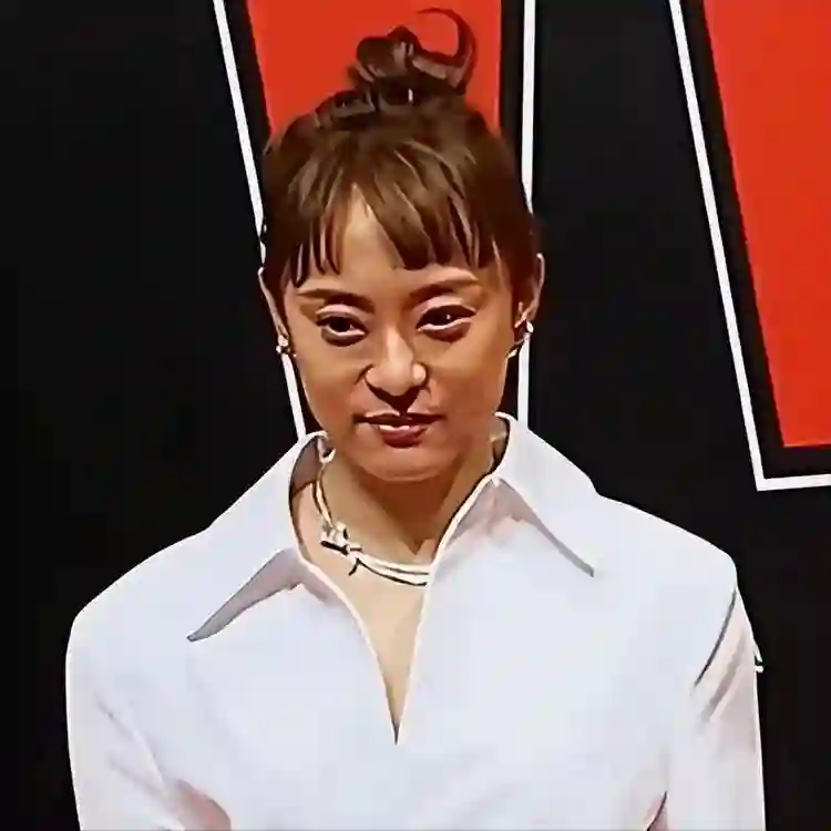 没了滤镜,明星们的真实模样太扎心！刘德华白头,苏有朋撞脸大姨?