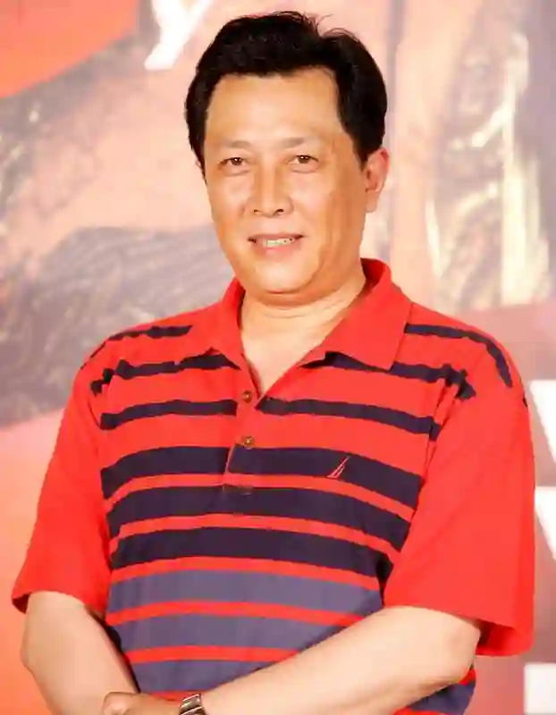 这一次，“看破又说破”的韩红，彻底撕下唐国强自以为豪的体面