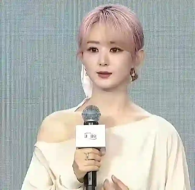85花活动：杨颖不自信，杨幂终于不“露”了，赵丽颖还是“土”