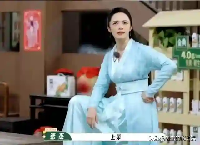 姚晨高调宣布降脂成功，瘦了一大圈，这是被贾玲激励到了？