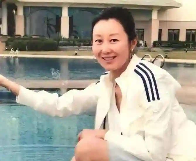 孙楠近况曝光，情感风波再起，潘蔚终于找到了真实的爱情