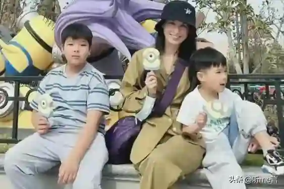 比黄圣依还能演？离婚6月天天卑微伏低，贾乃亮撕碎他最后体面