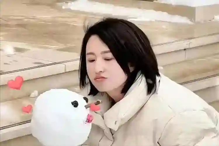 嫁70岁富翁？包养4个男人？曾是央视女主持私生活谣言有多离谱？