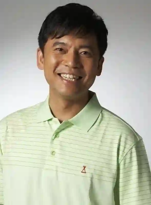 演员何政军：我这辈子最正确的决定，就是娶了个平凡的妻子