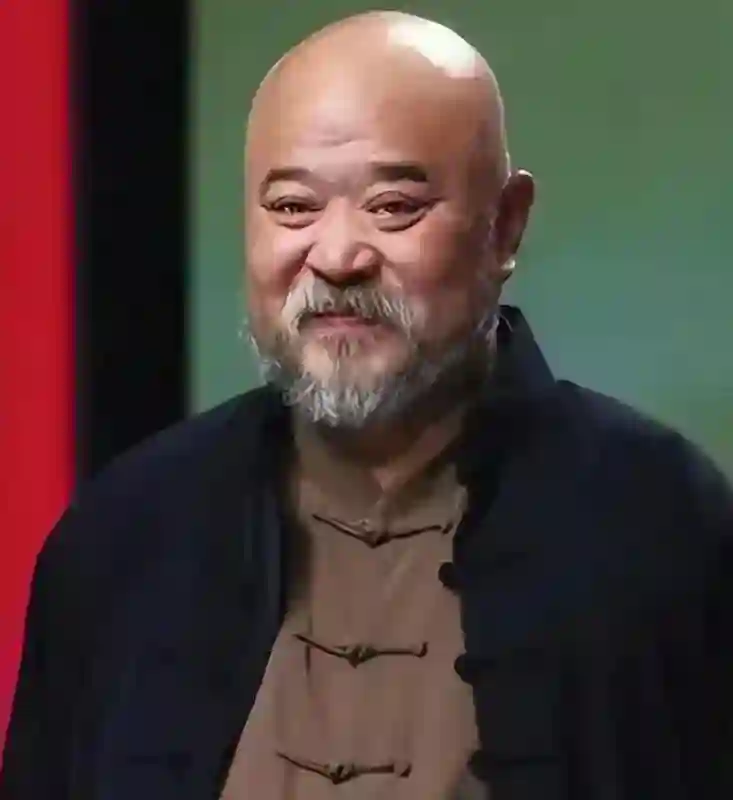 70岁的李琦：曾每天2包烟，顿顿8两酒，跟去世前的杨少华如出一辙