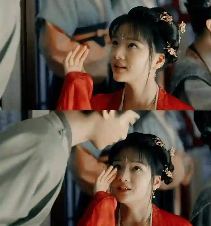 又胖又丑没演技，天天演美女却登顶流，她背后究竟有什么秘密？