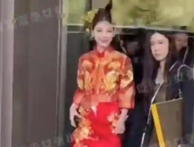 作妖的她，不该来的他，和“消失”的他们，成为汪小菲婚礼上的劫