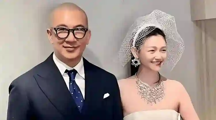 错怪具俊晔了！曝大S雕塑效果图丈夫亲手设计，点滴爱意全刻上面