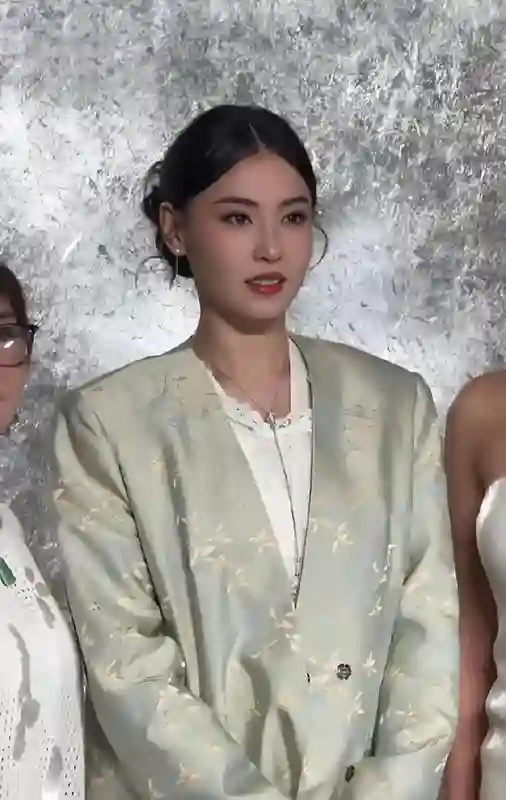 45岁张柏芝美得不像真人！颜值逆生长，网友：这状态合理吗？
