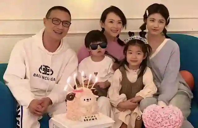 太牛了！53岁汪峰再当爸？5个孩子4个妈，还有没名分抱憾自杀的她
