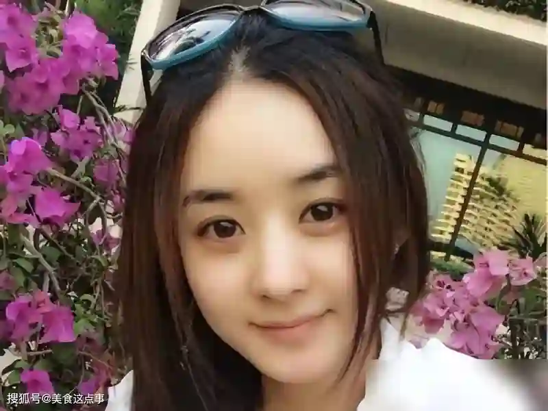 赵丽颖素颜买菜照刷屏：原来明星的