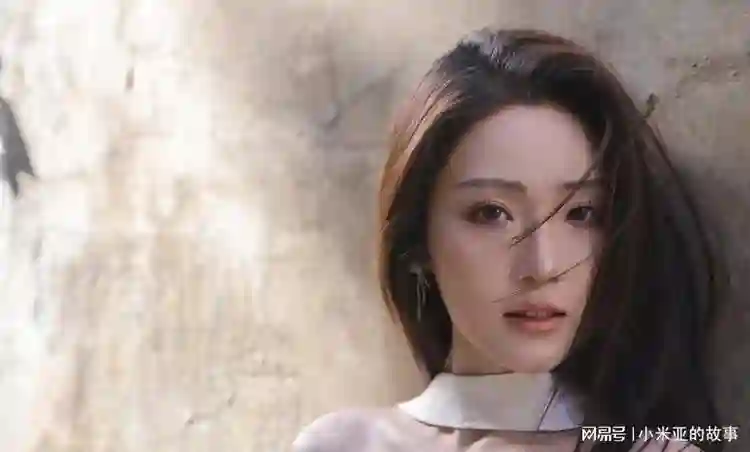 没想到，郭麒麟努力了10年，如今栽到了张凯丽女儿手里
