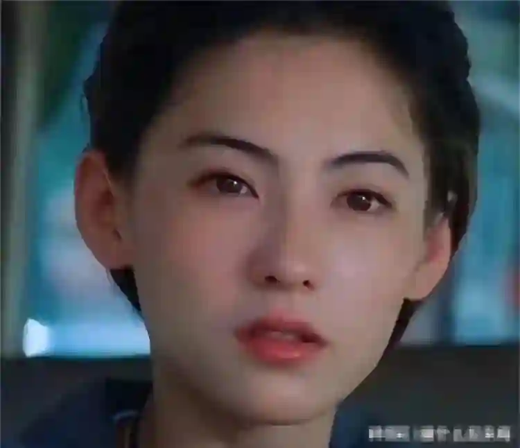 从谢霆锋到孙东海，张柏芝三胎生父成悬案！6字回应终结全民猜谜