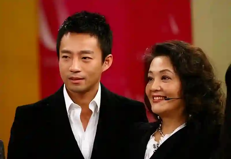 大S离世5个月，这一次“幸灾乐祸”的张兰，终究没给她留一丝体面