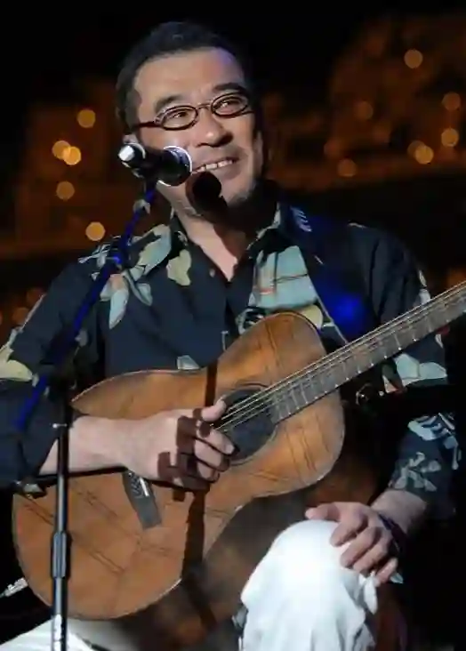 离婚21年，李宗盛早有娇妻，为何林忆莲仍不再婚？答案俗套又露骨