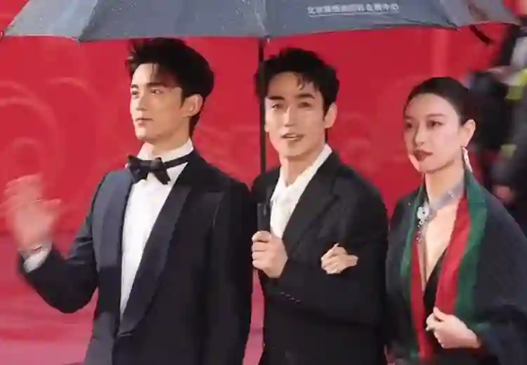 当32岁杨紫和42岁孙俪站在一起，我才彻底明白，气质远胜于美貌