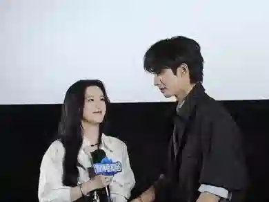 这两张脸谈恋爱，怎么可能有人反对？