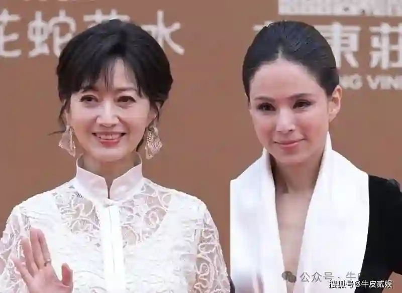 妈呀，华表奖红毯女星生图太真实，一个个像是吃了防腐剂似的