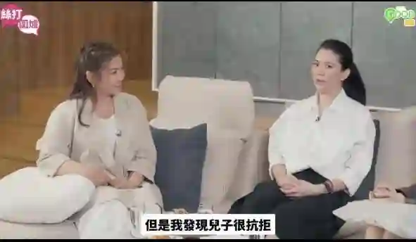袁咏仪脾气暴，连儿子抱怨想换个妈！张智霖安慰忘了自己要做坏人