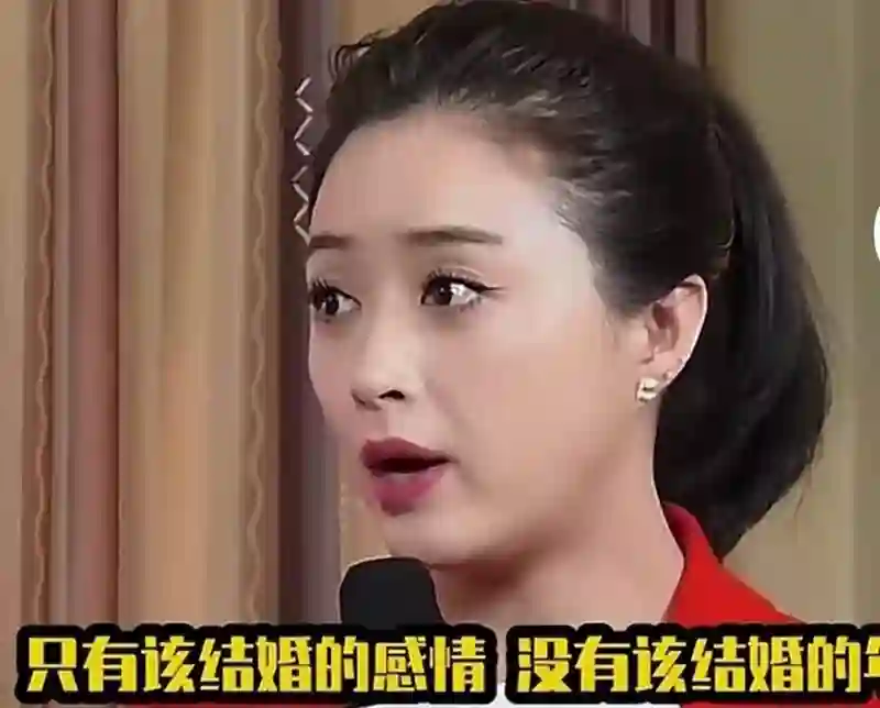 “分手”13年，一别两宽，蒋欣从不提王阳，如今才看懂她赢在哪