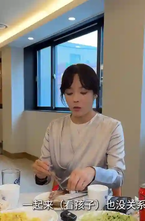 蔡琳想和高梓淇复婚，儿子的反应太扎心，看出高梓淇已有女朋友了