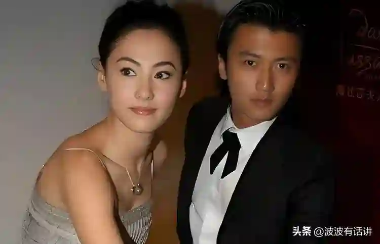 大儿子18岁，二儿子15岁，小儿子7岁，如今45岁依旧美得很惊艳！