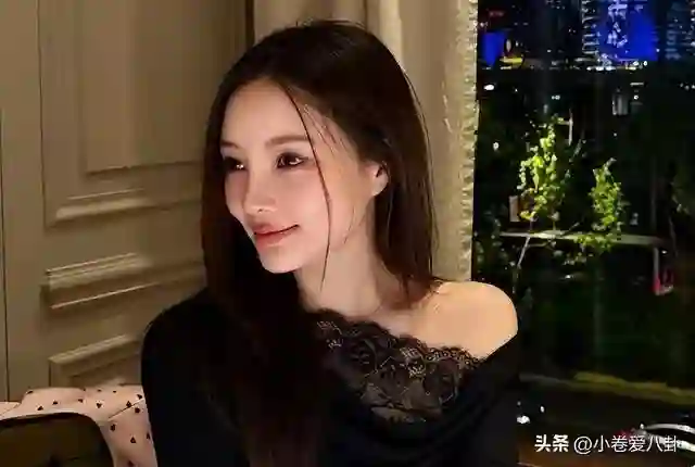7年沉浮，43岁李小璐活成真网红！甜馨首谈父母离婚：不用劝复合