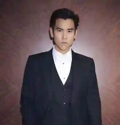 <em>彭于晏</em>方否认与蔡依林恋情，已启动法律程序维权